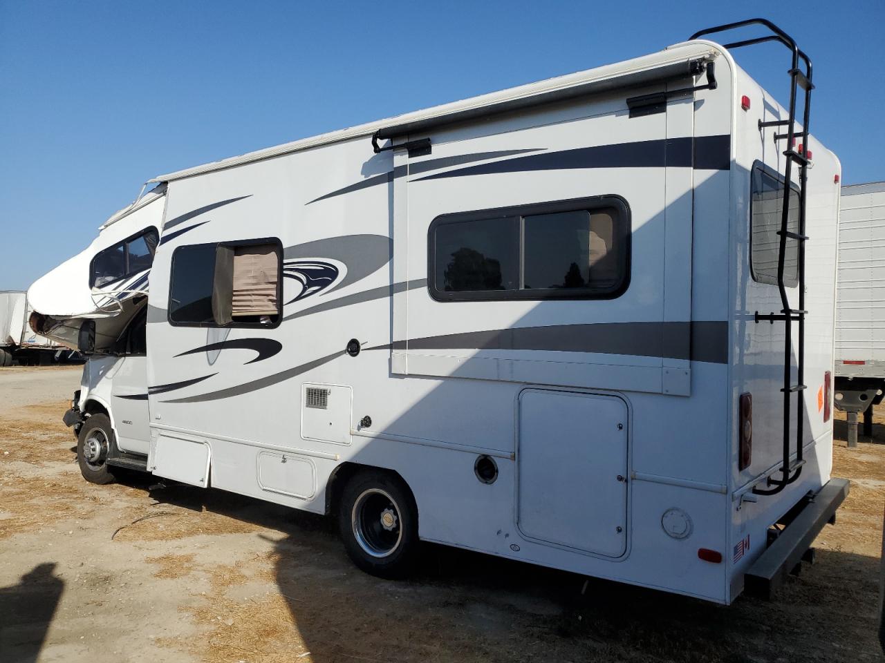 2015 Chevrolet Express VIN 1GB6G5CG5F1126082 Copart auction photo, rollover damage thumbnail 3