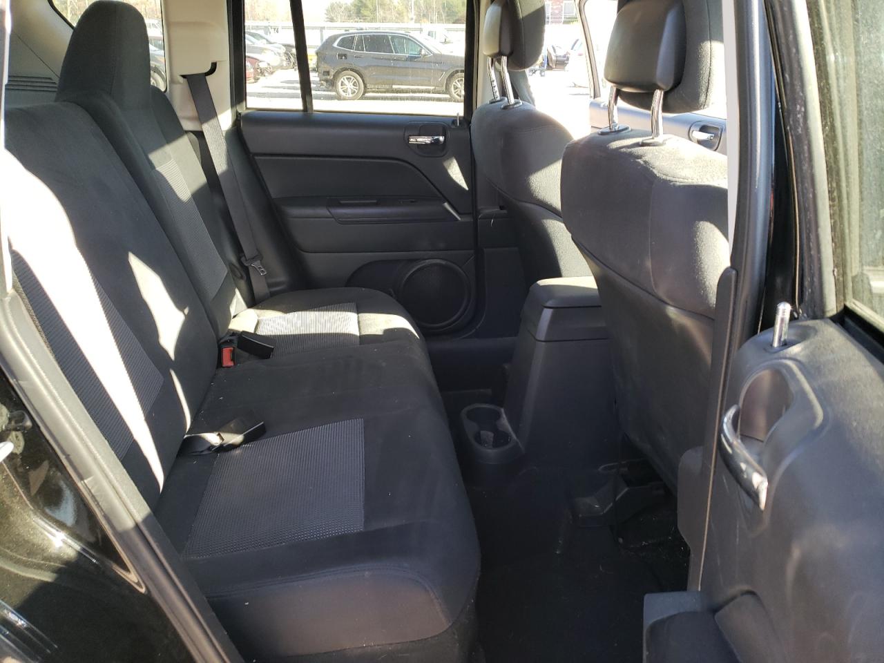 2012 Jeep Compass VIN 1C4NJDEB1CD676734 Copart auction photo, normal wear / minor dent/scratches damage thumbnail 10