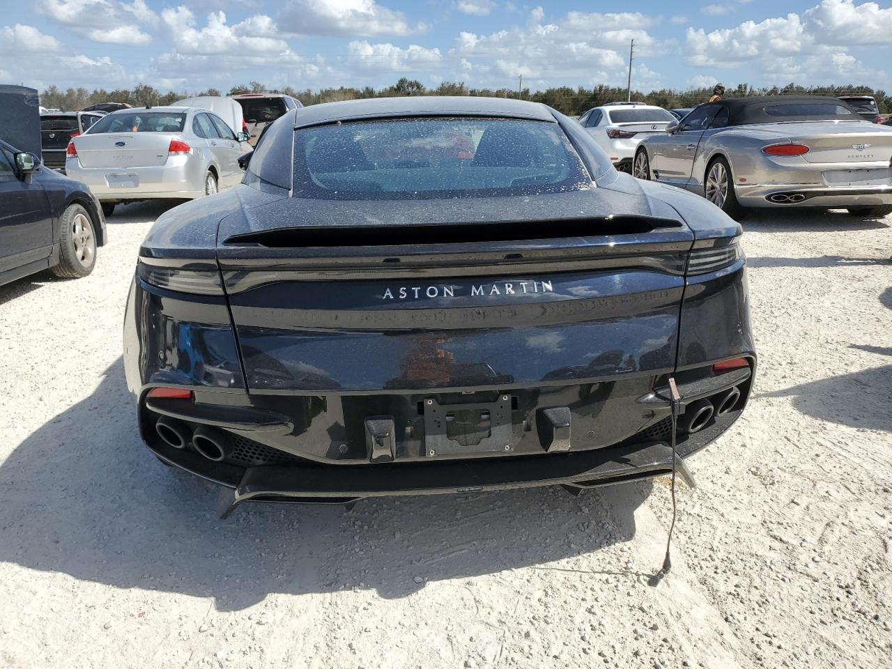 2020 Aston Martin DBS VIN SCFRMHAV0LGR01516 Copart auction photo, water/flood damage thumbnail 6