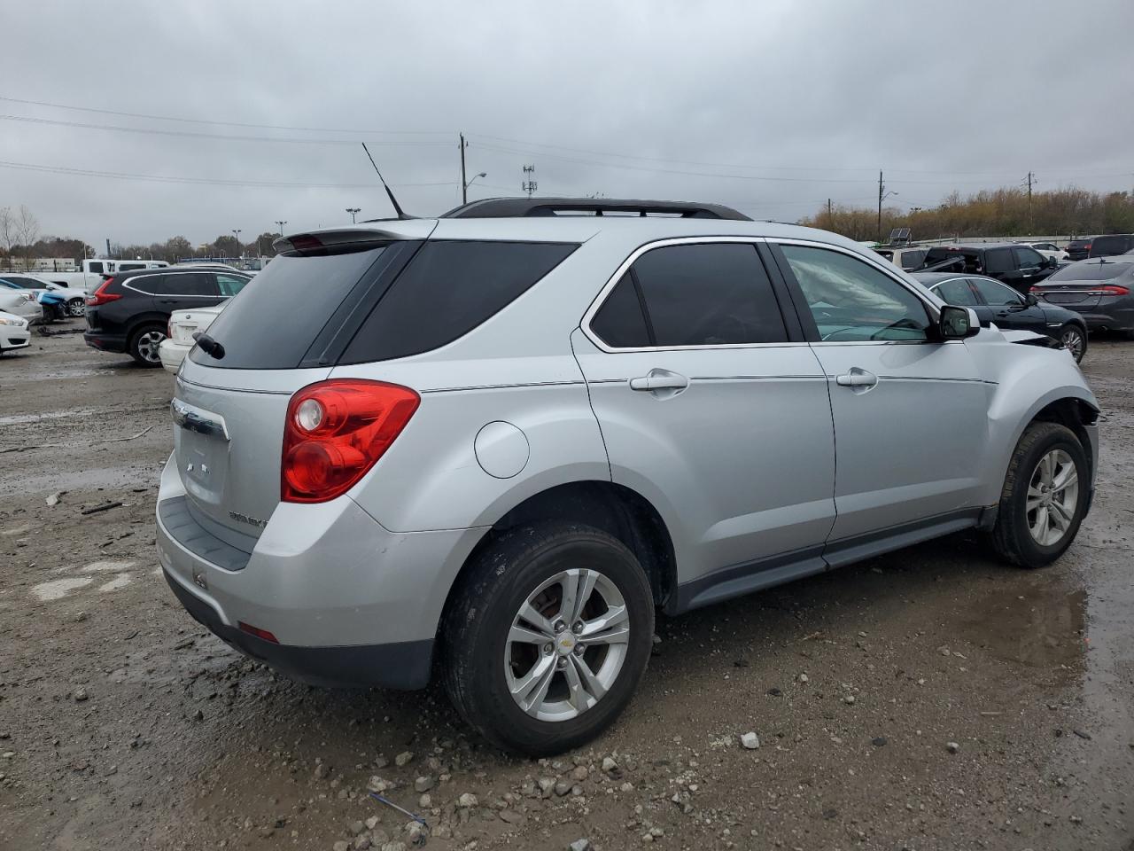 2011 Chevrolet Equinox VIN 2CNALDEC7B6213264 Copart auction photo, front end / minor dent/scratches damage thumbnail 3