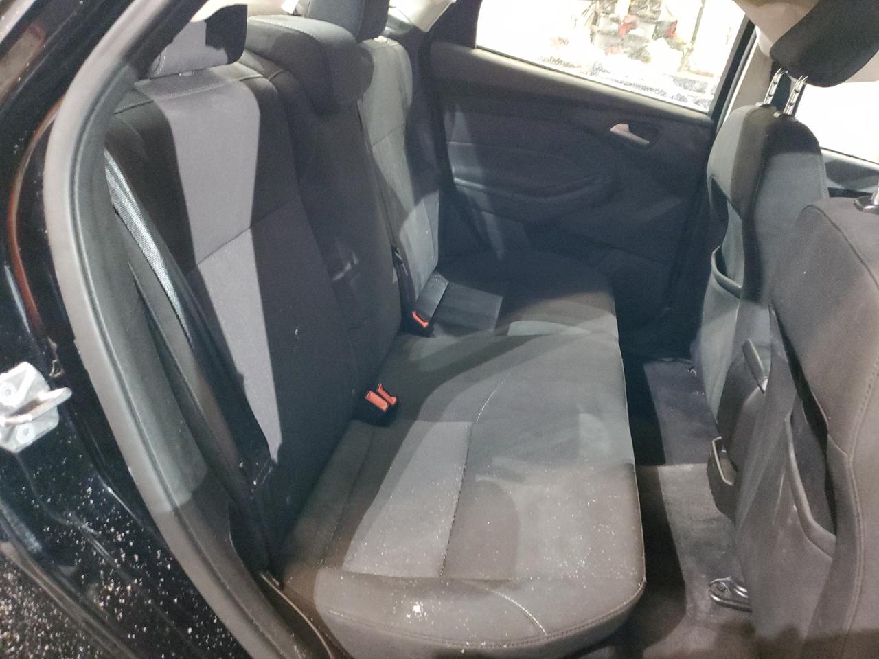 2016 Ford Focus VIN 1FADP3F2XGL265501 Copart auction photo, front end / minor dent/scratches damage thumbnail 10