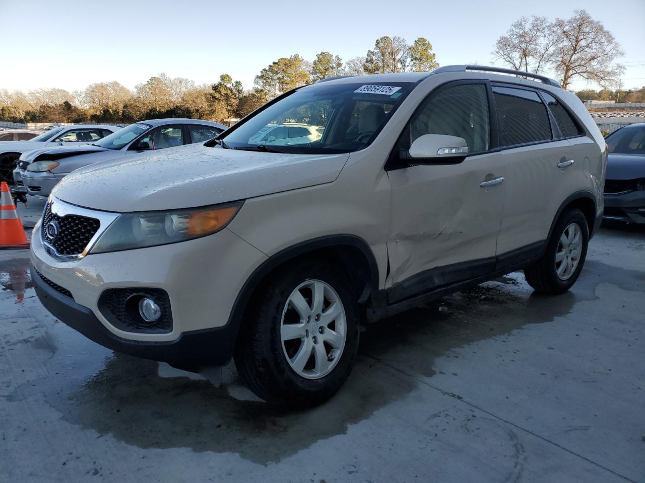 2011 KIA Sorento VIN 5XYKT4A11BG137248