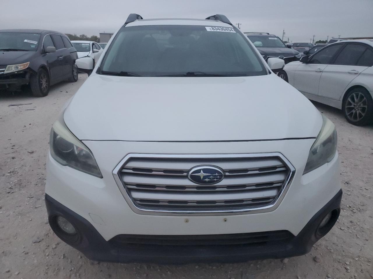 2015 Subaru Outback VIN 4S4BSBHC1F3303420 Copart auction photo, normal wear / minor dent/scratches damage thumbnail 5
