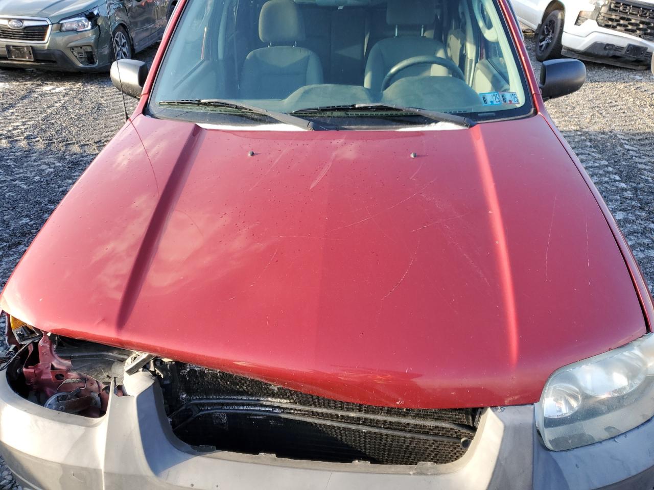 2005 Ford Escape VIN 1FMCU93135KA42504 Copart auction photo, front end / undercarriage damage thumbnail 12