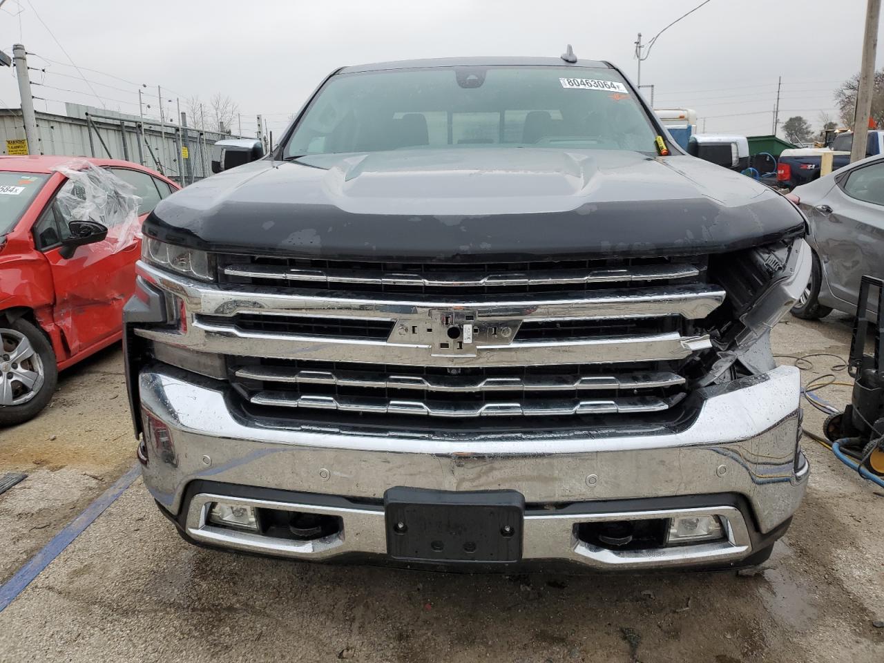 2022 Chevrolet Silverado VIN 3GCUYGED1NG138194 Copart auction photo, front end / side damage thumbnail 5
