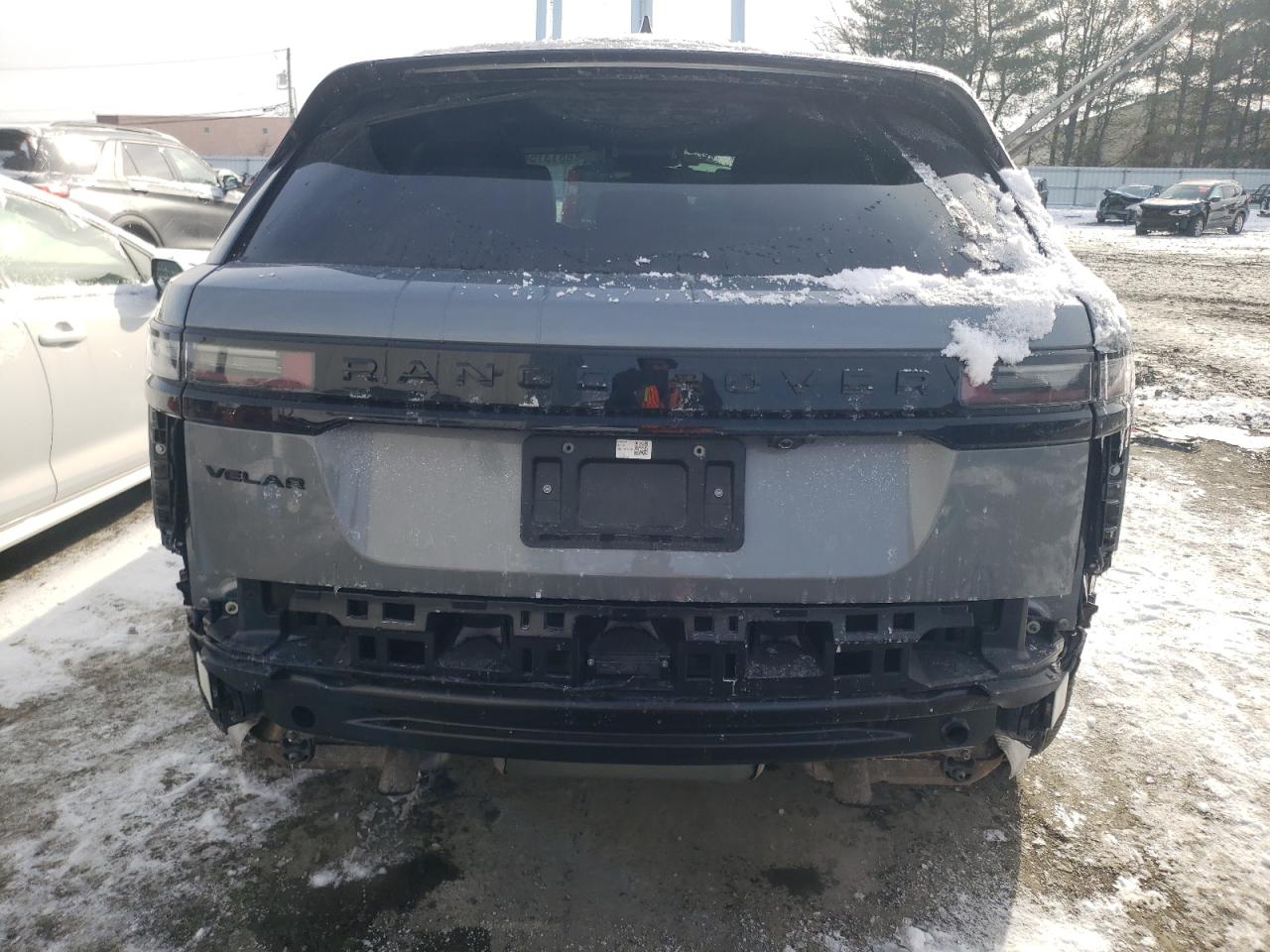 2024 Land Rover Range Rover VIN SALYL2EX5RA384515 Copart auction photo, all over damage thumbnail 6