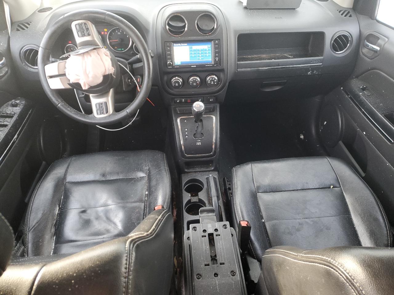 2012 Jeep Compass VIN 1C4NJDCB5CD618581 Copart auction photo, front end damage thumbnail 8