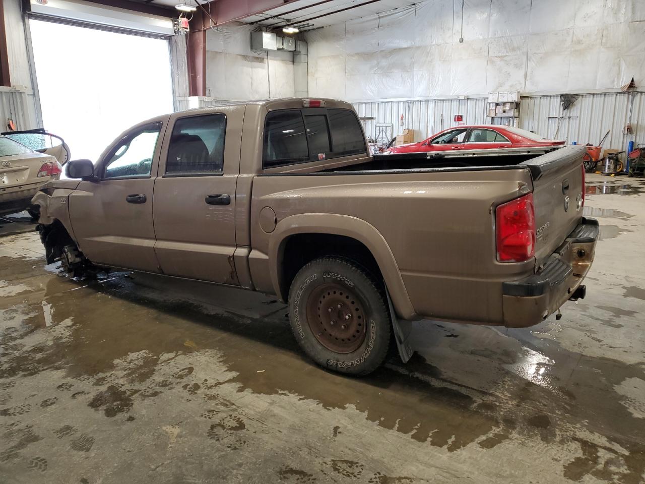 2010 Dodge Dakota VIN 1D7CW3GP2AS104212 Copart auction photo, front end damage thumbnail 2