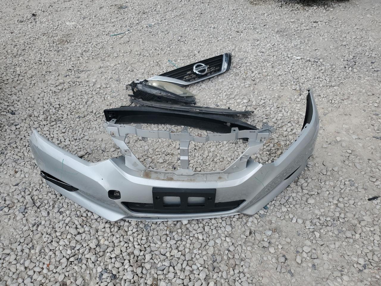 2017 Nissan Altima VIN 1N4AL3AP5HC251265 Copart auction photo, front end / side damage thumbnail 12