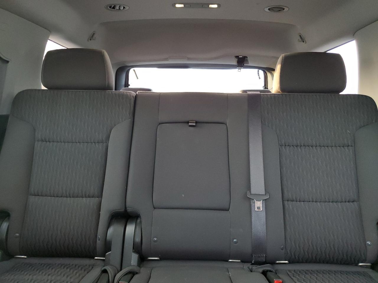 2018 Chevrolet Tahoe VIN 1GNSKAKC4JR323858 Copart auction photo, mechanical / minor dent/scratches damage thumbnail 10