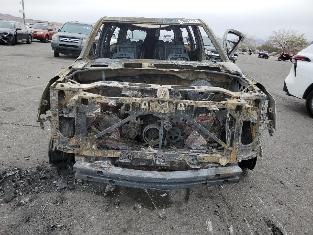 2019 Cadillac Escalade VIN 1GYS4JKJ0KR133780 Copart auction photo, burn damage thumbnail 5