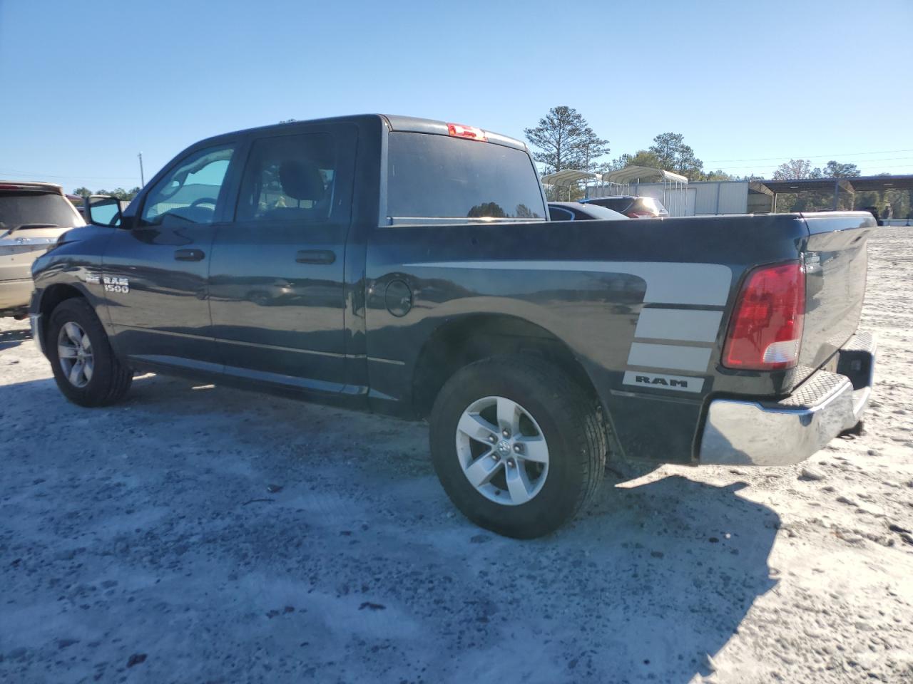 2016 RAM 1500 VIN 3C6RR6KTXGG293118 Copart auction photo, front end damage thumbnail 2
