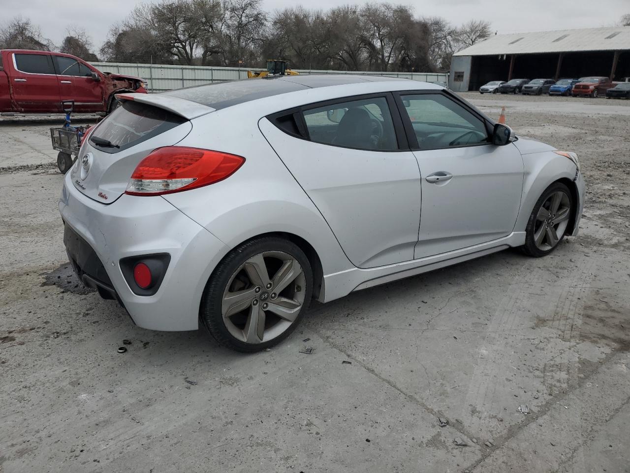2013 Hyundai Veloster VIN KMHTC6AEXDU122568 Copart auction photo, front end / minor dent/scratches damage thumbnail 3