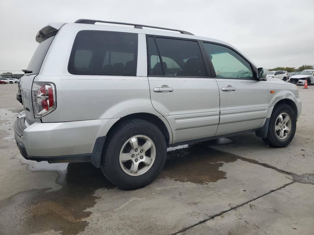 2007 Honda Pilot VIN 5FNYF28577B046871 Copart auction photo, rear end / side damage thumbnail 3