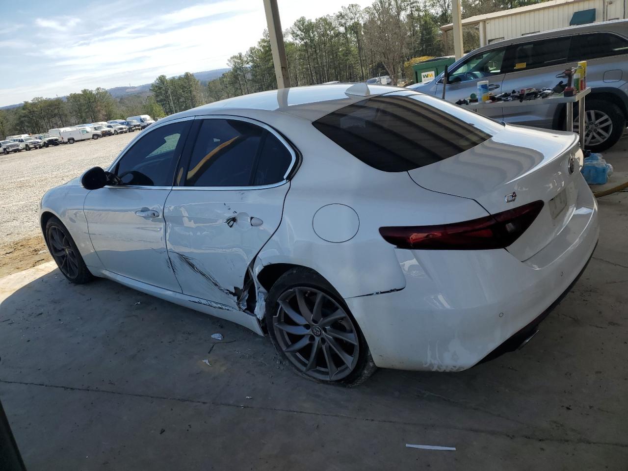 2017 Alfa Romeo Giulia VIN ZARFAEDN1H7535258 Copart auction photo, mechanical / side damage thumbnail 2