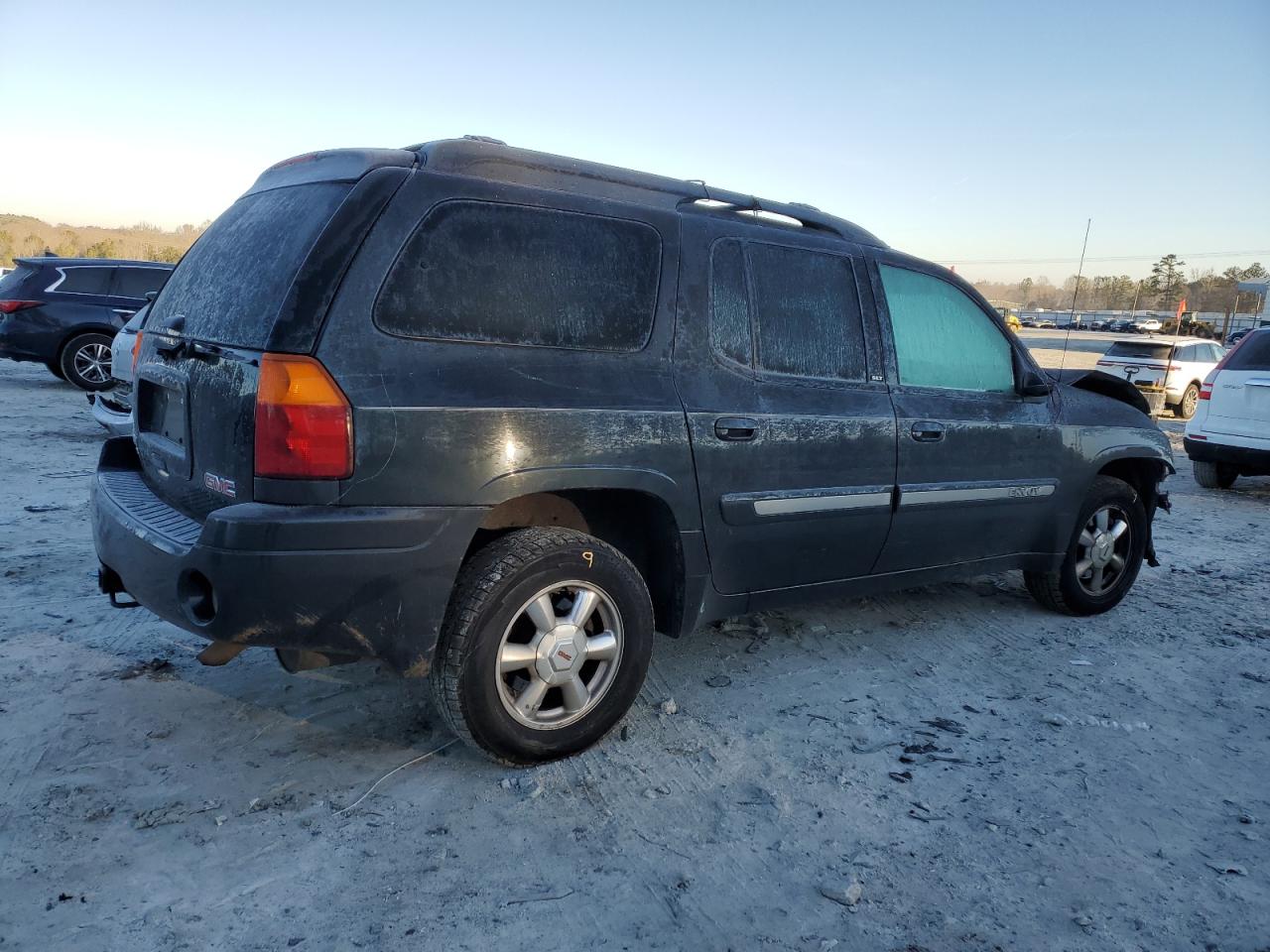 2004 GMC Envoy VIN 1GKET16S646128780 Copart auction photo, front end damage thumbnail 3