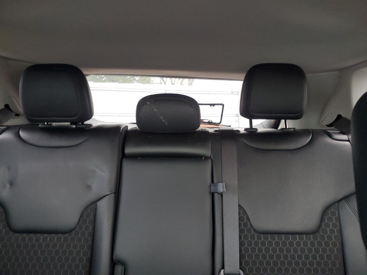 2020 Jeep Compass VIN 3C4NJDBB2LT173356 Copart auction photo, all over damage thumbnail 10