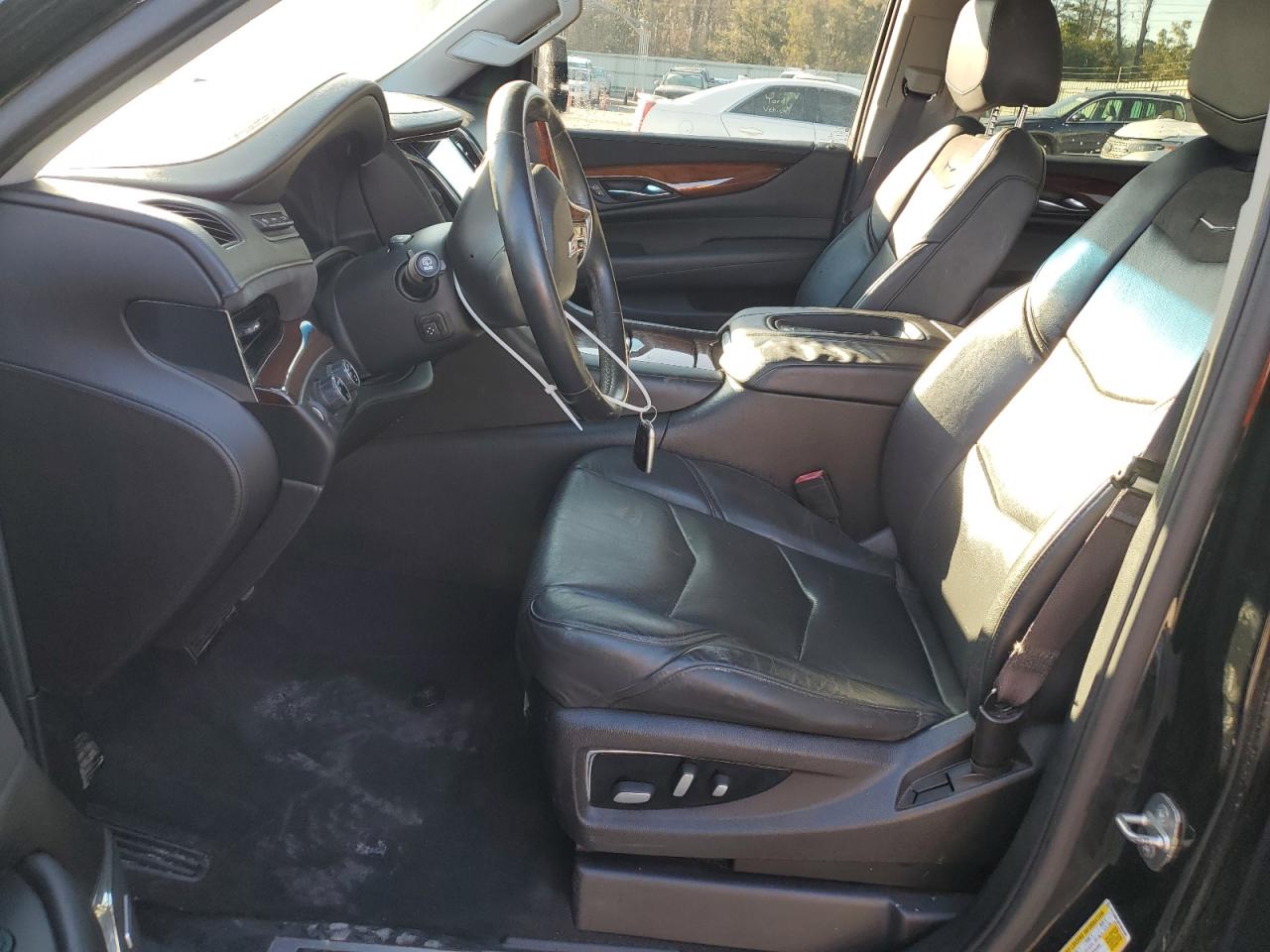 2015 Cadillac Escalade VIN 1GYS4MKJ8FR664586 Copart auction photo, front end / side damage thumbnail 7