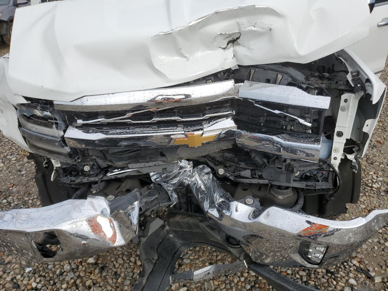 2018 Chevrolet Silverado VIN 3GCUKSECXJG351361 Copart auction photo, front end damage thumbnail 12