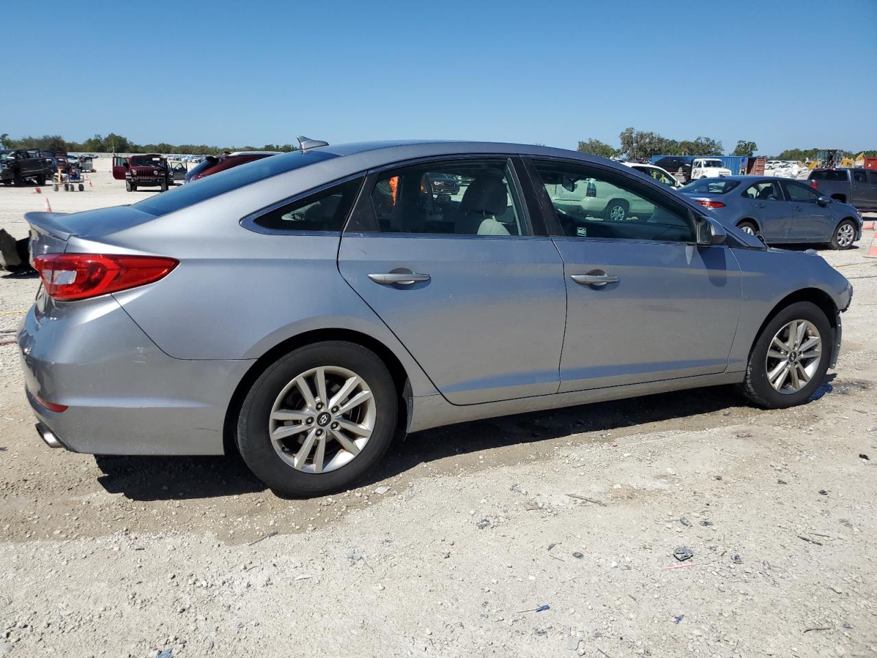 2017 Hyundai Sonata VIN 5NPE24AF2HH505398 Copart auction photo, front end damage thumbnail 3