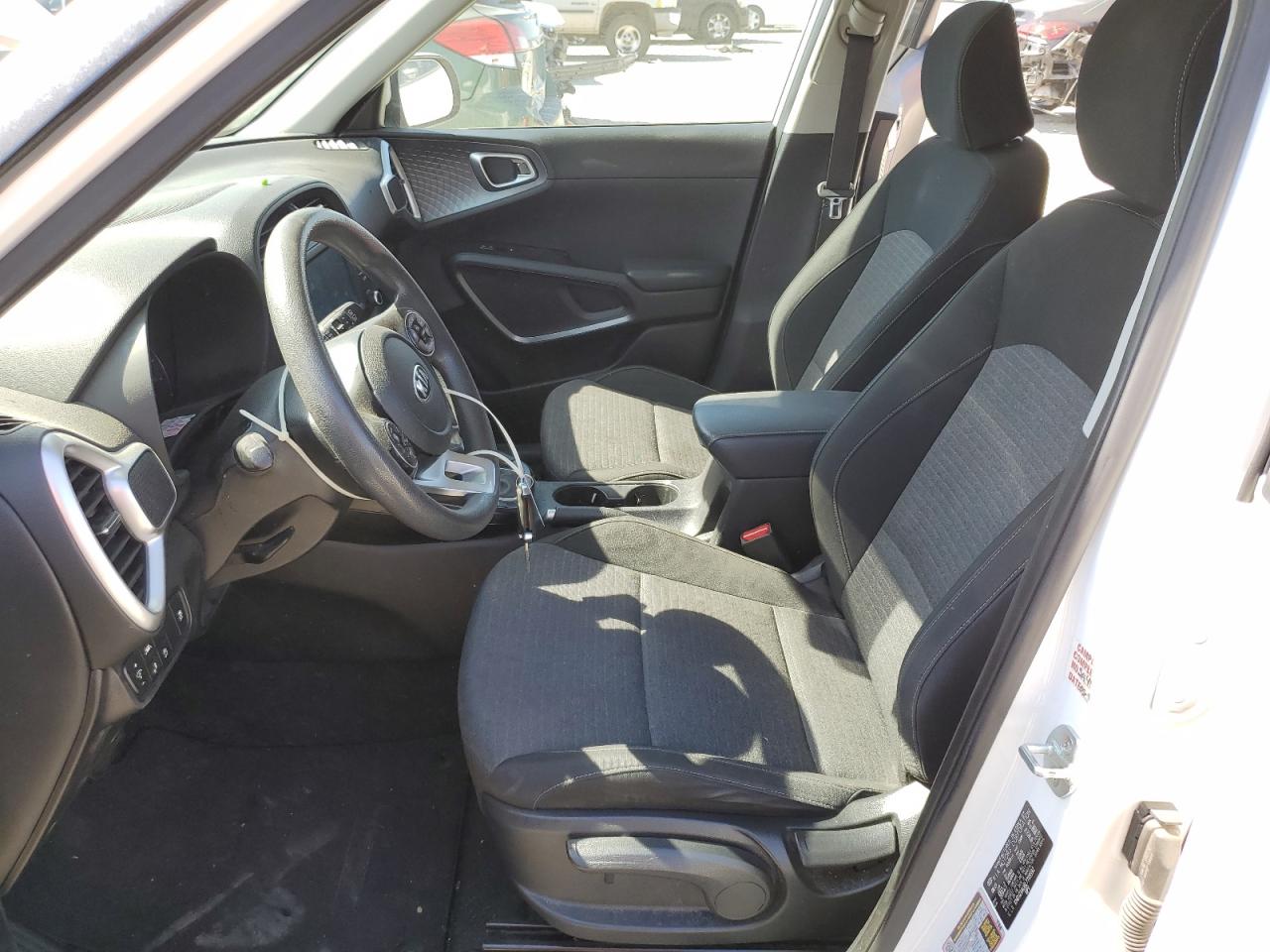 2020 KIA Soul VIN KNDJ23AU6L7705592 Copart auction photo, rear end damage thumbnail 7
