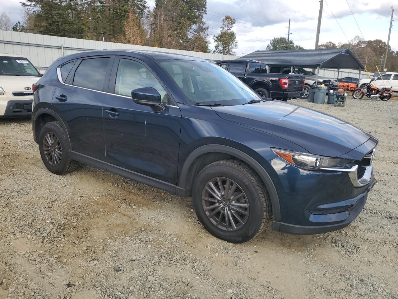 2017 Mazda CX-5 VIN JM3KFACLXH0196552 Copart auction photo, front end damage thumbnail 4
