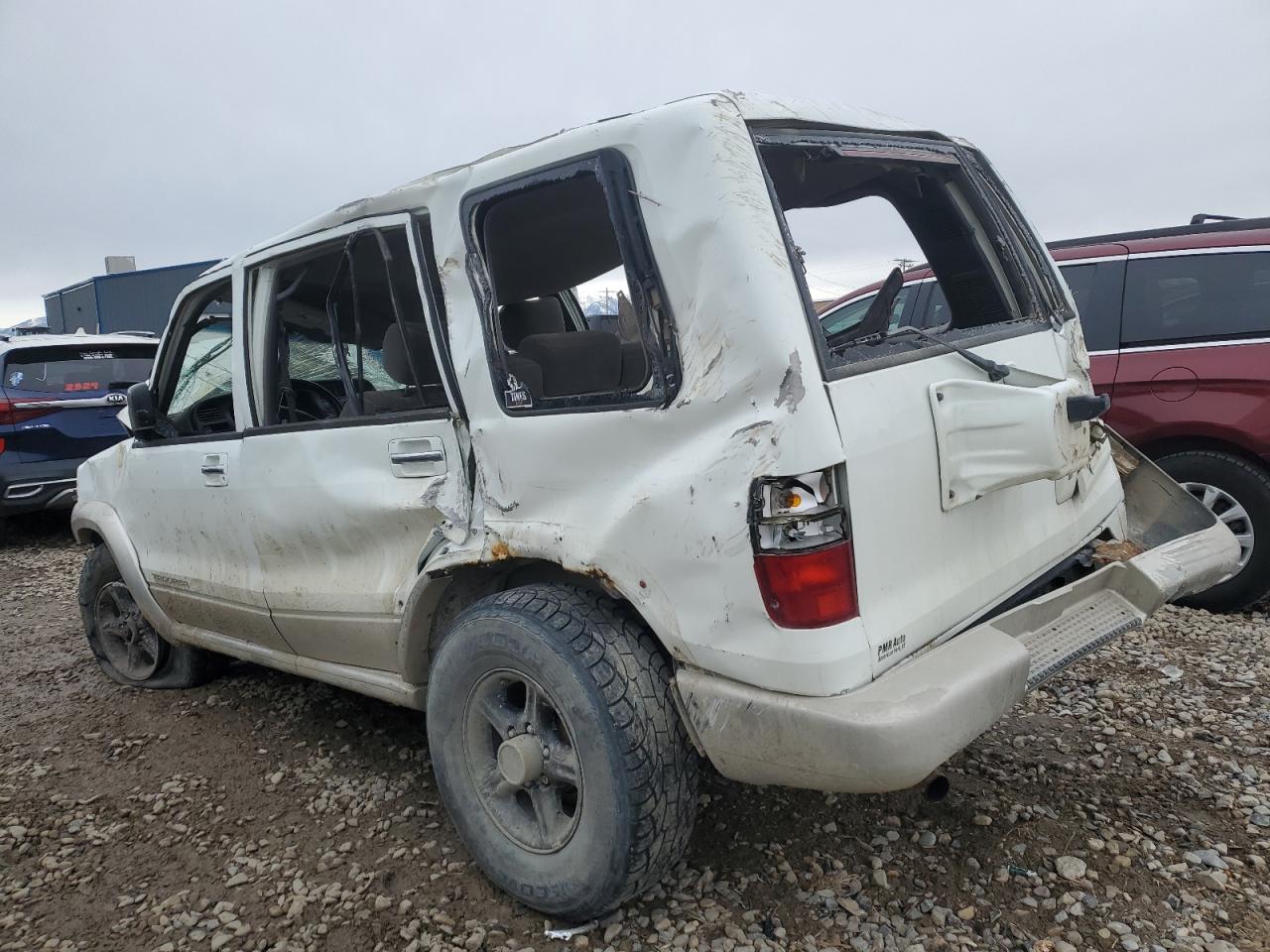 2001 Isuzu Trooper VIN JACDJ58X817J18687 Copart auction photo, rollover damage thumbnail 2