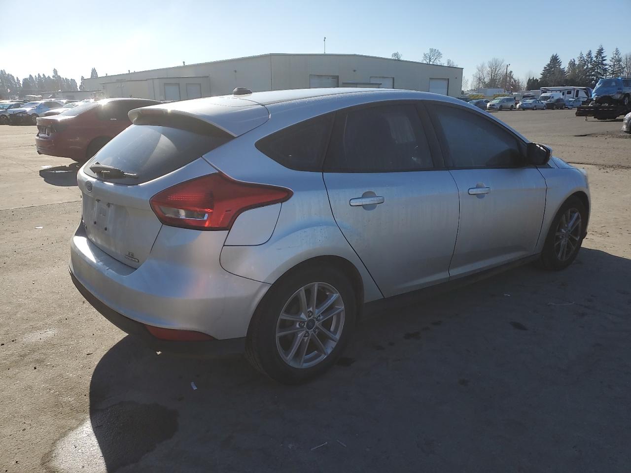 2016 Ford Focus VIN 1FADP3K20GL284001 Copart auction photo, rear end / side damage thumbnail 3