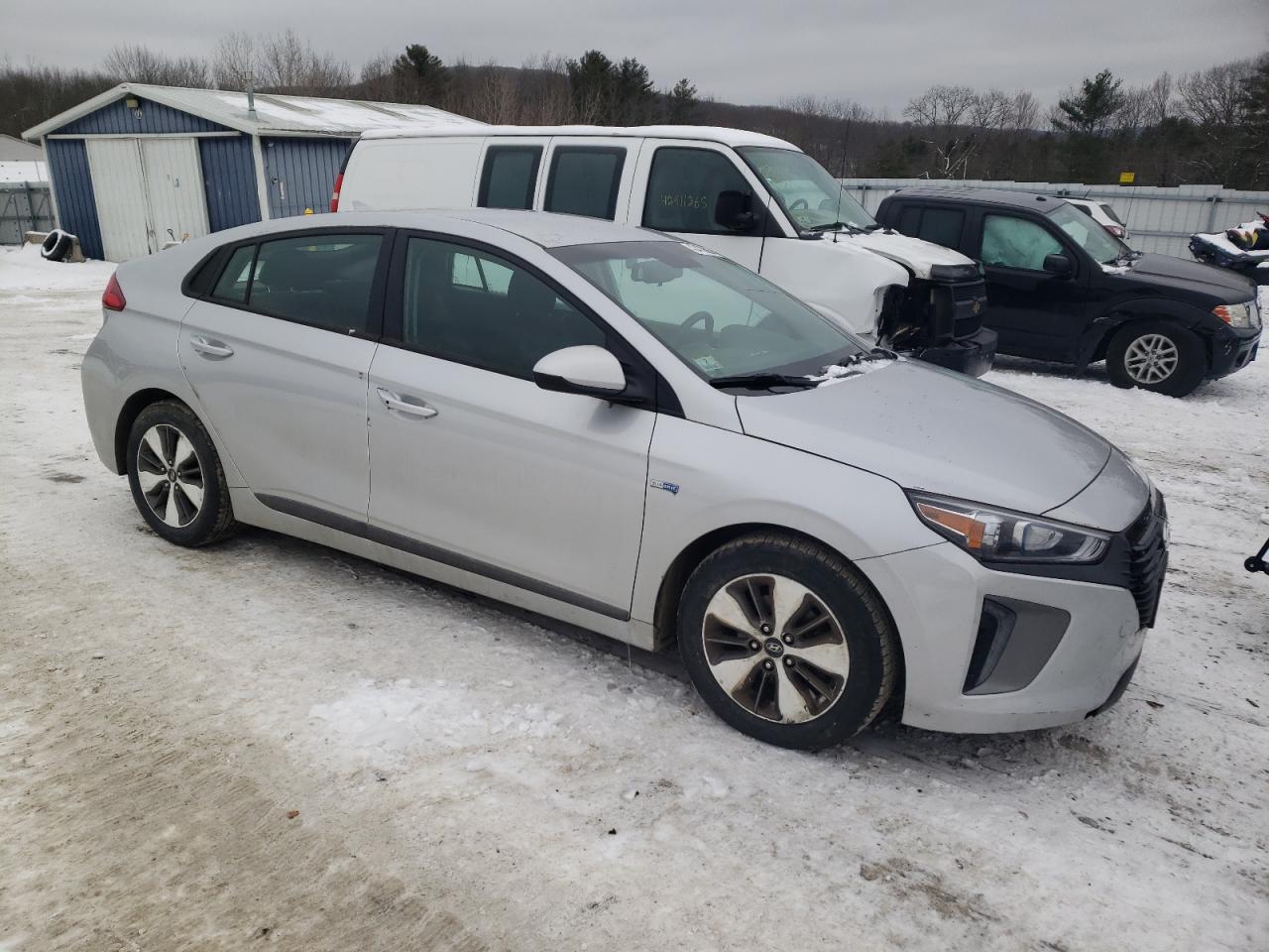 2019 Hyundai IONIQ VIN KMHC65LD3KU137495 Copart auction photo, front end damage thumbnail 4