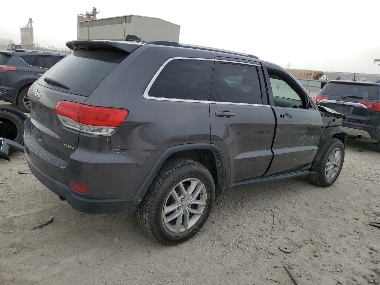 2016 Jeep Grand Cherokee VIN 1C4RJFAG1GC488404 Copart auction photo, partial repair / minor dent/scratches damage thumbnail 3