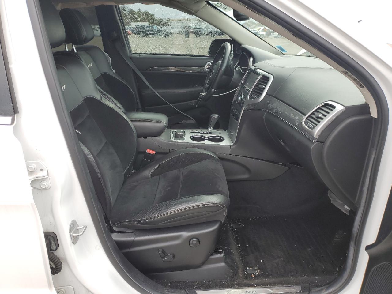 2013 Jeep Grand Cherokee VIN 1C4RJFDJ7DC586243 Copart auction photo, side / front end damage thumbnail 7