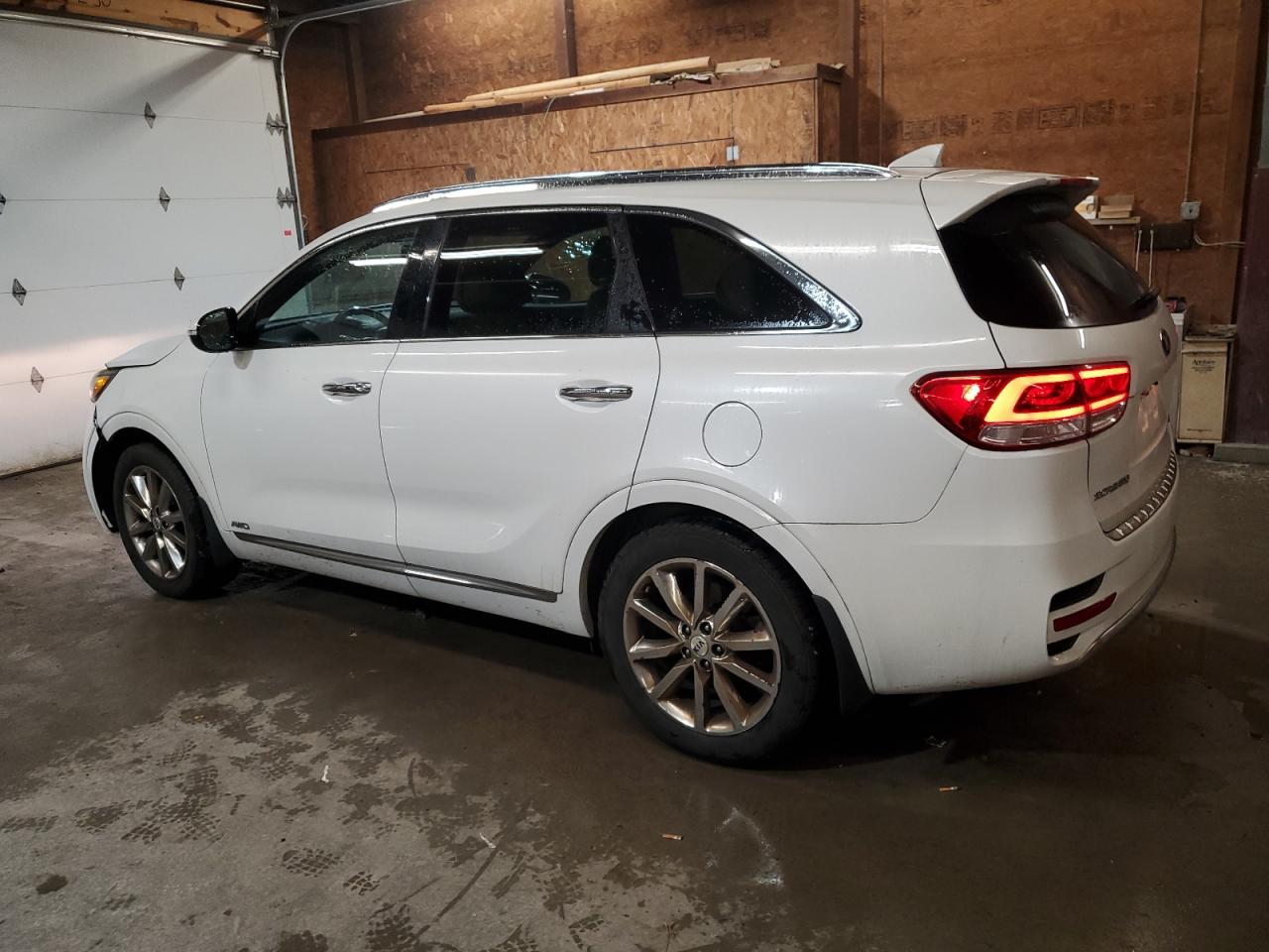2016 KIA Sorento VIN 5XYPKDA57GG087278 Copart auction photo, front end / side damage thumbnail 2