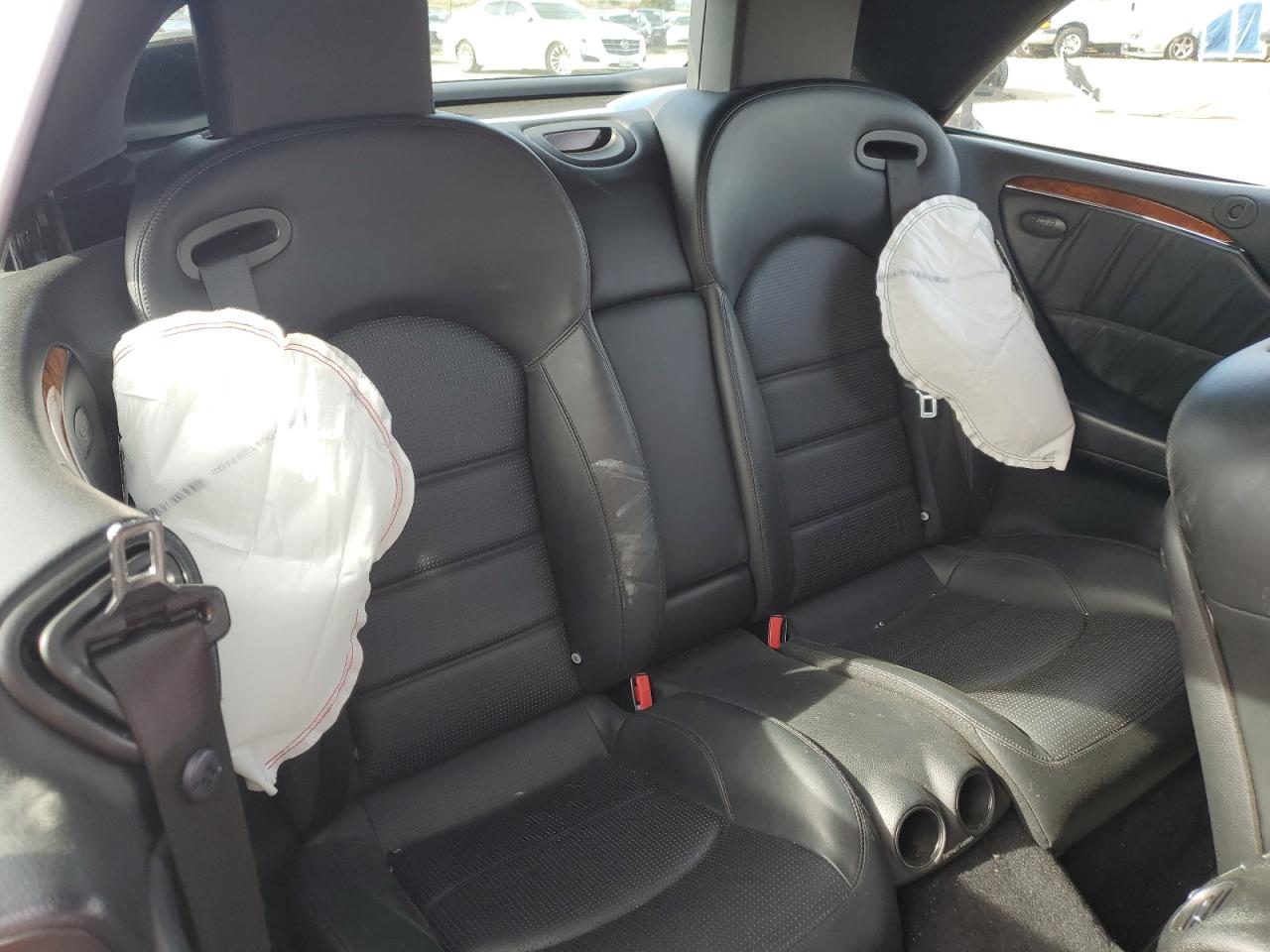 2008 Mercedes-Benz CLK-klasse VIN WDBTK77G58T088877 Copart auction photo, all over / undercarriage damage thumbnail 10