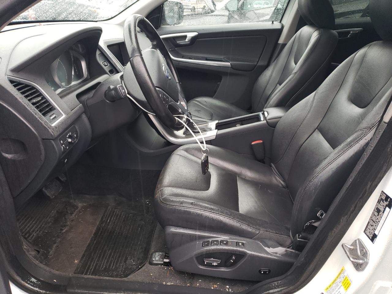 2016 Volvo XC60 VIN YV4612RK7G2795910 Copart auction photo, front end damage thumbnail 7
