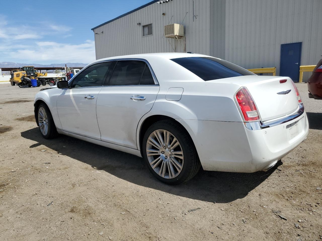 2011 Chrysler 300 VIN 2C3CA5CG1BH529797 Copart auction photo, undercarriage / front end damage thumbnail 2