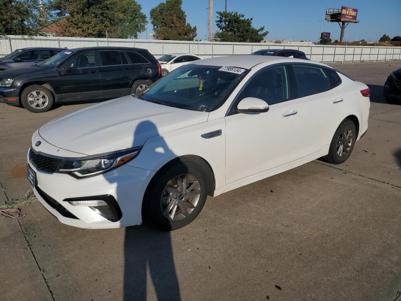 2020 KIA Optima VIN 5XXGT4L38LG392201