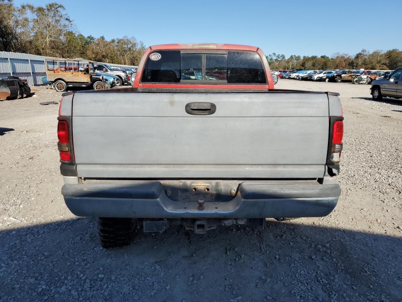 1998 Dodge RAM VIN 1B7HC16X6WS517319 Copart auction photo, undercarriage / minor dent/scratches damage thumbnail 6