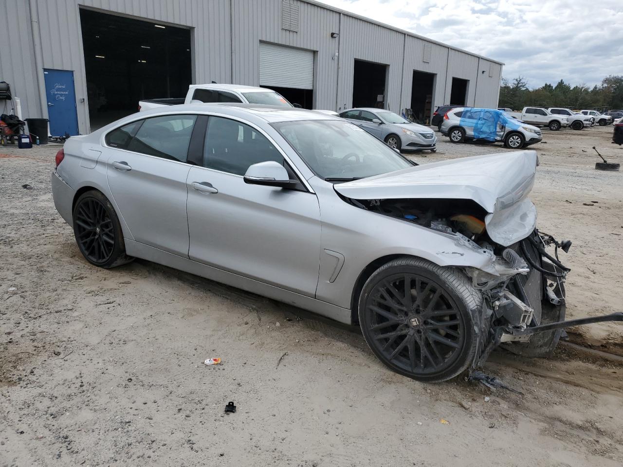 2020 BMW 4er VIN WBA4J1C03LCD98310 Copart auction photo, front end damage thumbnail 4
