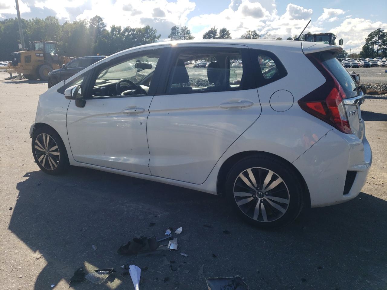 2015 Honda Fit VIN 3HGGK5H86FM734276 Copart auction photo, front end damage thumbnail 2
