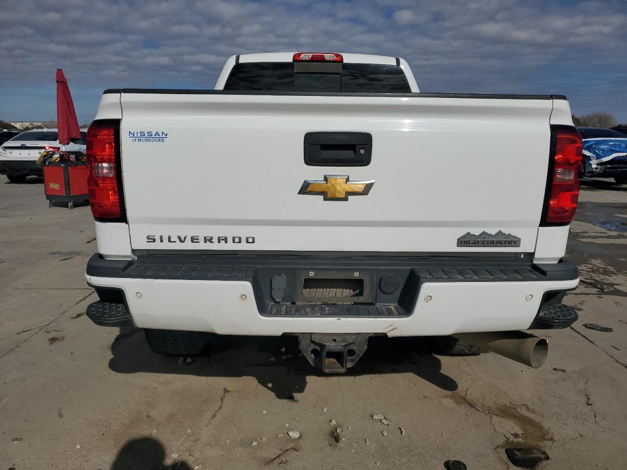 2015 Chevrolet Silverado VIN 1GC1KXE88FF559775 Copart auction photo, front end damage thumbnail 6