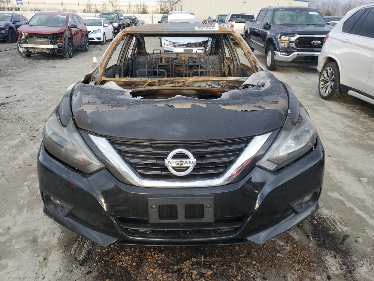 2017 Nissan Altima VIN 1N4AL3AP8HC157073 Copart auction photo, burn damage thumbnail 5