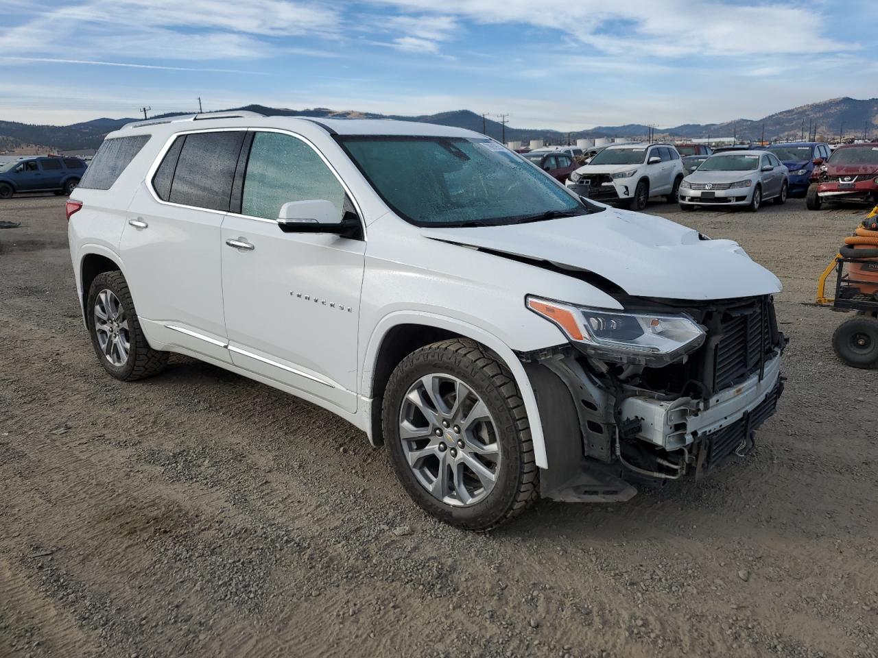 2018 Chevrolet Traverse VIN 1GNEVJKW7JJ266133 Copart auction photo, front end / rear end damage thumbnail 4