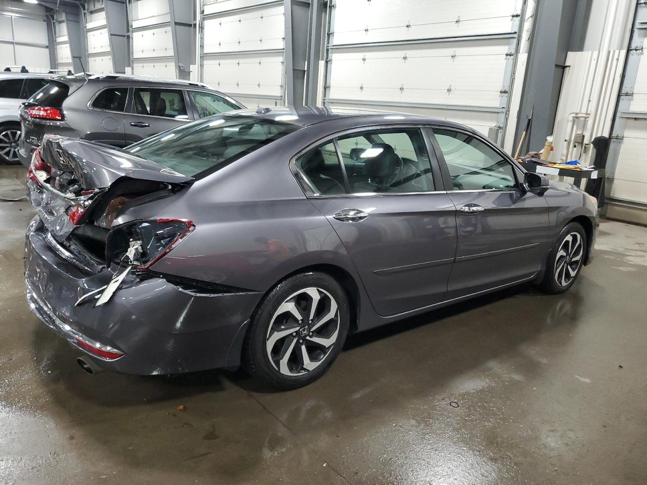 2017 Honda Accord VIN 1HGCR2F81HA159144 Copart auction photo, rear end damage thumbnail 3