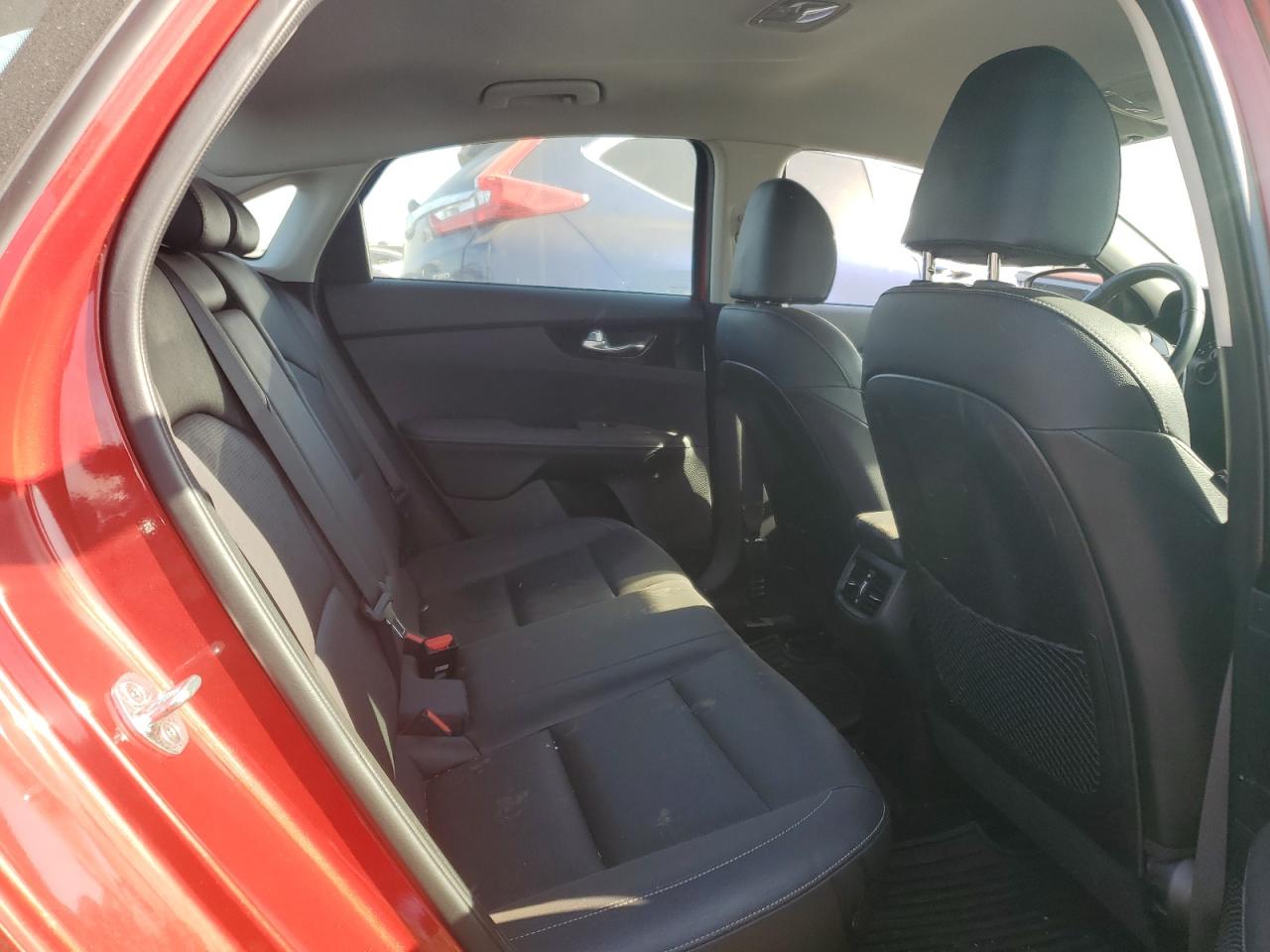 2019 KIA Forte VIN 3KPF54AD0KE021400 Copart auction photo, front end / minor dent/scratches damage thumbnail 10