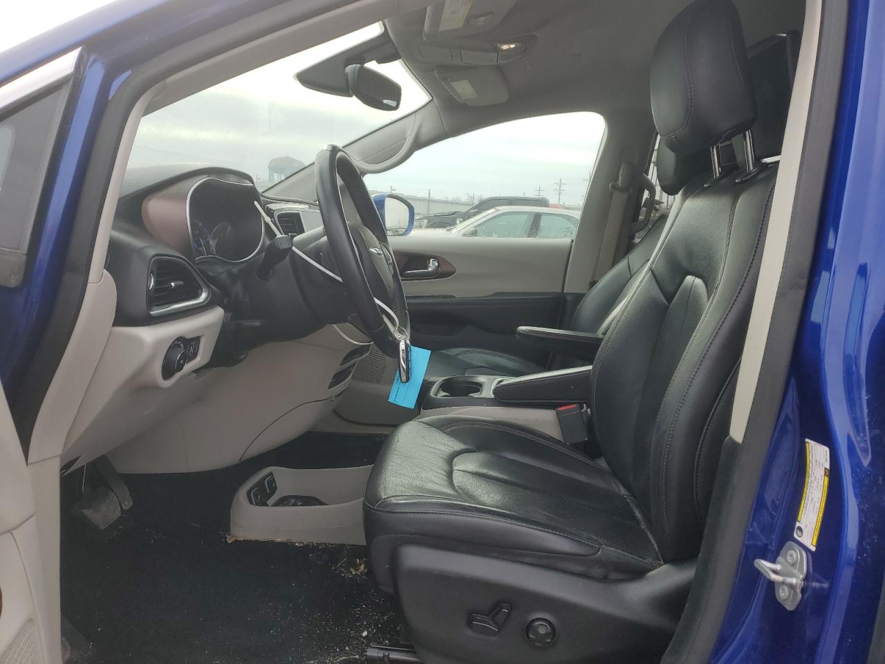 2018 Chrysler Pacifica VIN 2C4RC1EG8JR315016 Copart auction photo, front end damage thumbnail 7
