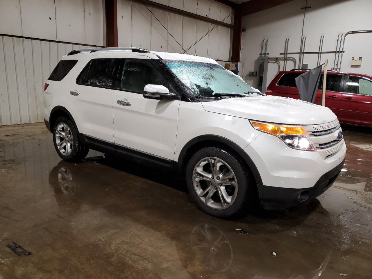 2011 Ford Explorer VIN 1FMHK8F85BGA48138 Copart auction photo, rear end / front end damage thumbnail 4