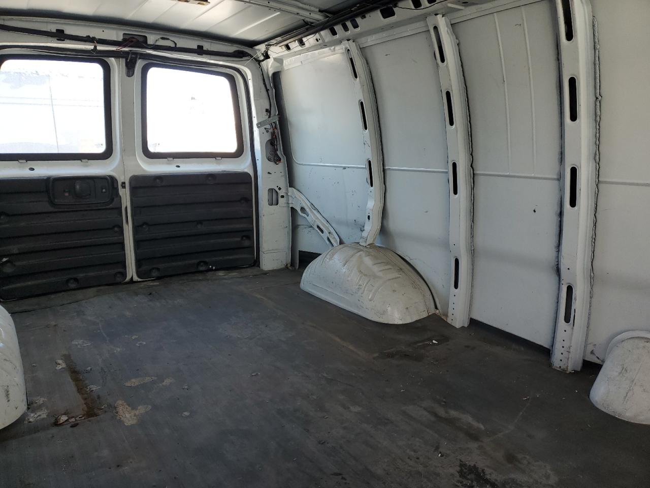 2015 Chevrolet Express VIN 1GCZGUCF0F1248178 Copart auction photo, rear end damage thumbnail 11