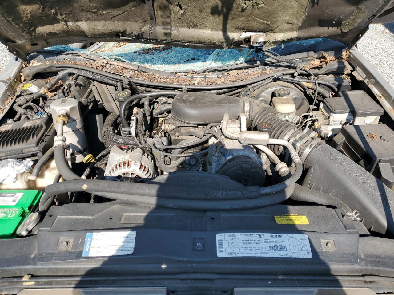 1999 Chevrolet Blazer VIN 1GNDT13W9X2230494 Copart auction photo, top/roof / side damage thumbnail 11