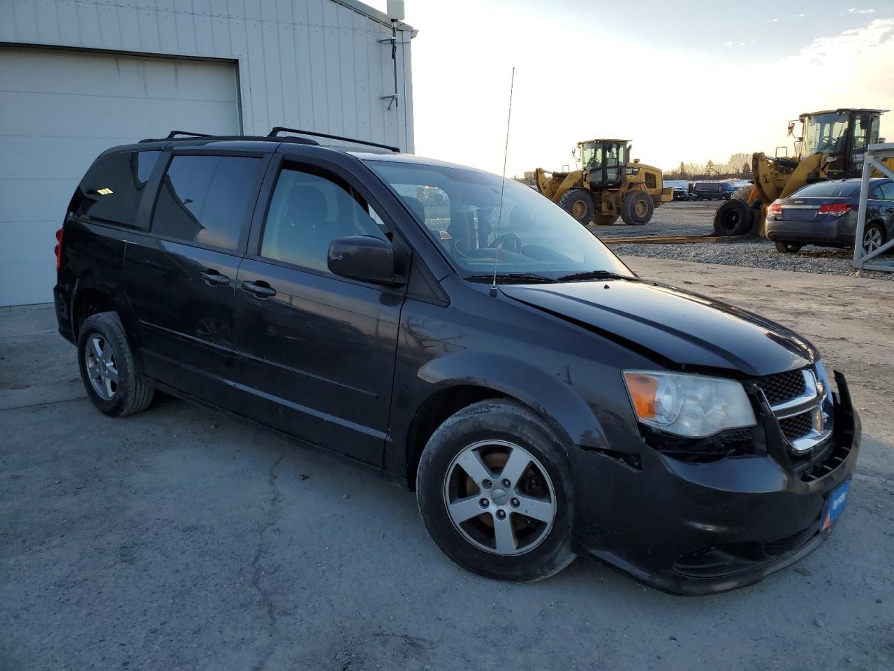 2012 Dodge Caravan VIN 2C4RDGCG5CR408713 Copart auction photo, front end / side damage thumbnail 4
