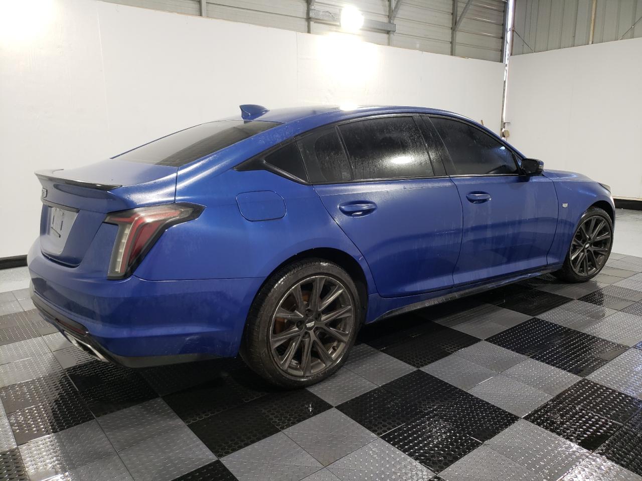 2021 Cadillac CT5 VIN 1G6DU5RKXM0136166 Copart auction photo, normal wear damage thumbnail 3